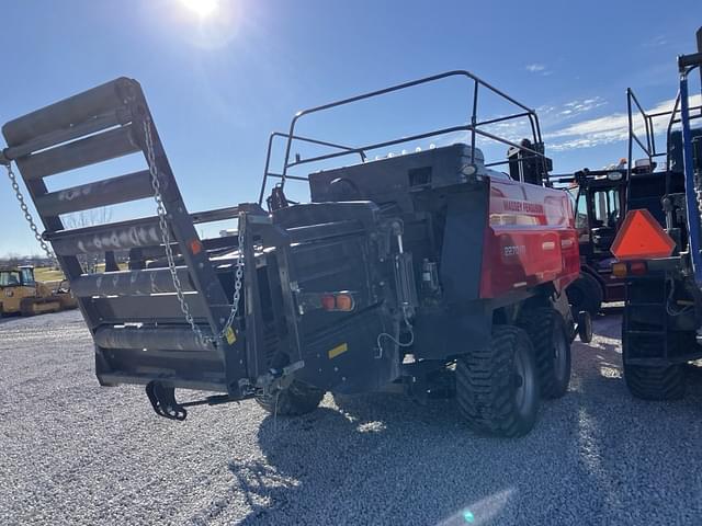 Image of Massey Ferguson 2270XD equipment image 3