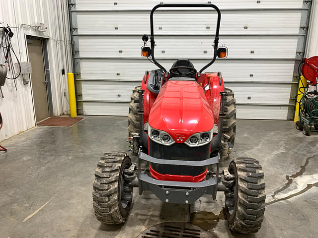 Image of Massey Ferguson 2850M equipment image 1