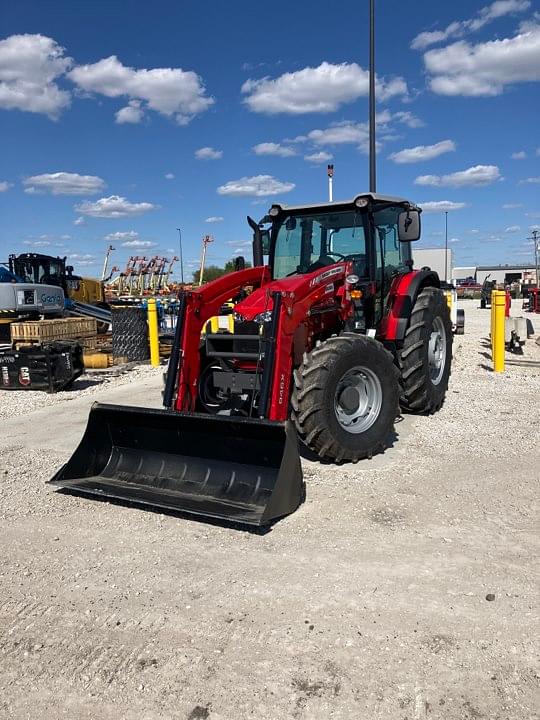 Image of Massey Ferguson 5711D Primary image