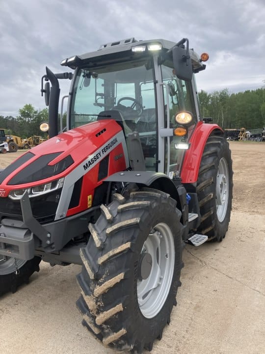 2024 Massey Ferguson 5S.135 Equipment Image0