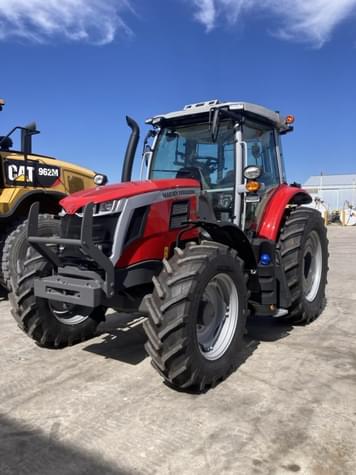 Main image Massey Ferguson 6S.145