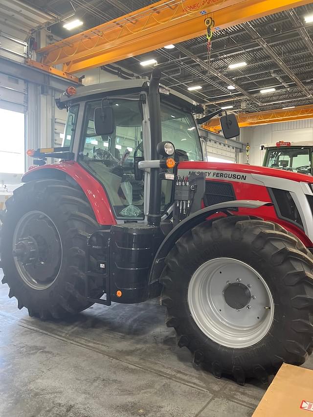 Image of Massey Ferguson 6S.155 equipment image 3