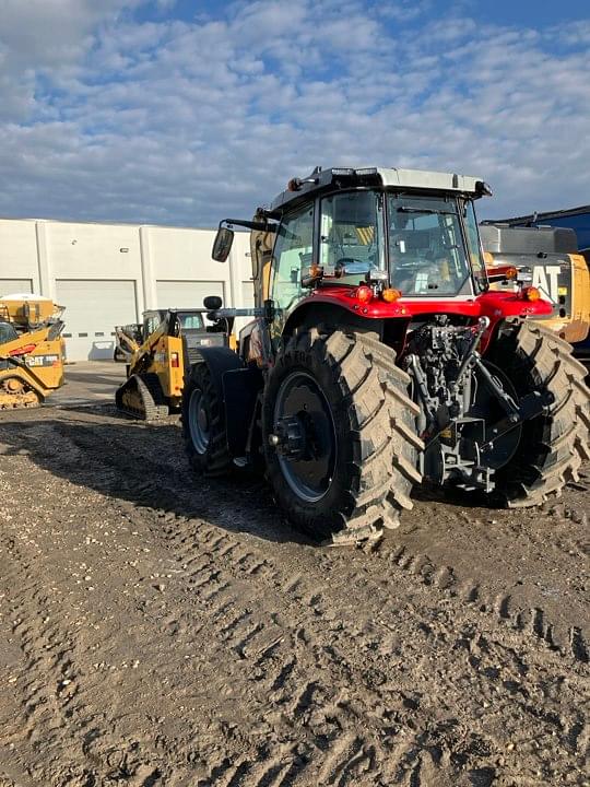 Image of Massey Ferguson 6S.165 Image 1