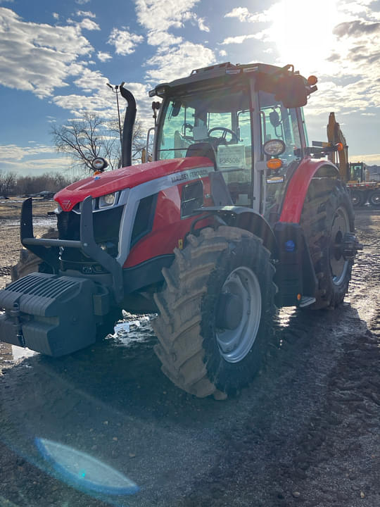 Image of Massey Ferguson 6S.165 Image 1