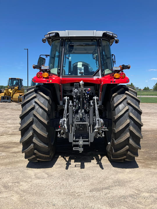 Image of Massey Ferguson 6S.165 equipment image 2