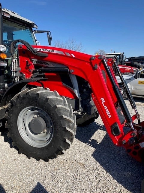 Main image Massey Ferguson 6S.165