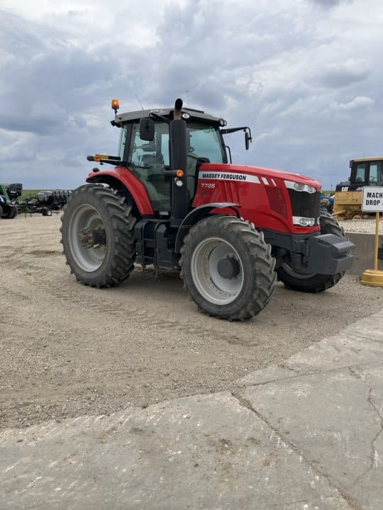 2017 Massey Ferguson 7726 Equipment Image0