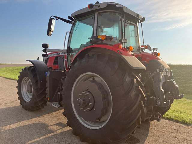 Image of Massey Ferguson 7S.190 equipment image 1