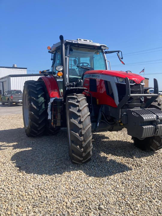 Image of Massey Ferguson 7S.210 equipment image 3