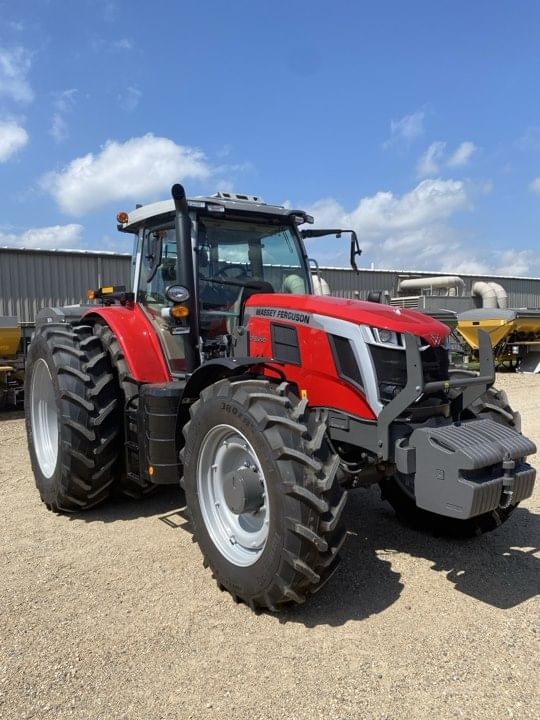 2024 Massey Ferguson 7S.210 Equipment Image0
