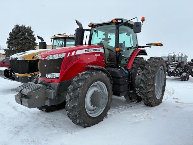2012 Massey Ferguson 8680 Equipment Image0