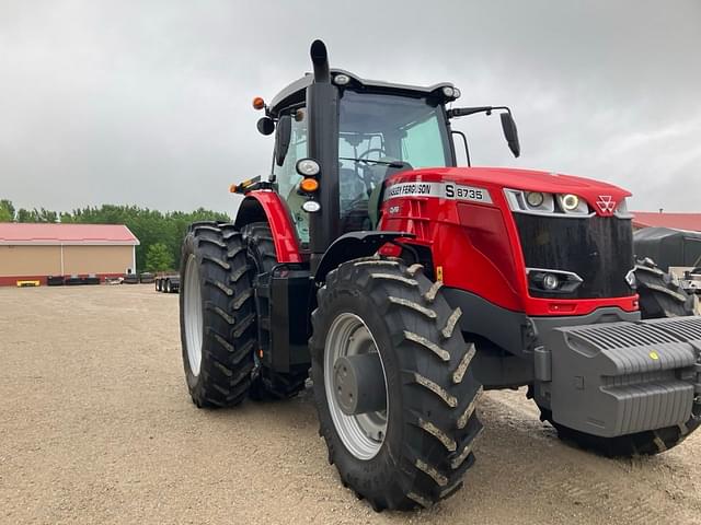 Image of Massey Ferguson 8735S equipment image 3