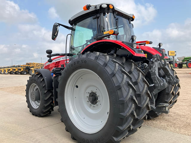 Image of Massey Ferguson 8735S equipment image 1