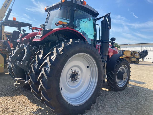 Image of Massey Ferguson 8737S equipment image 3