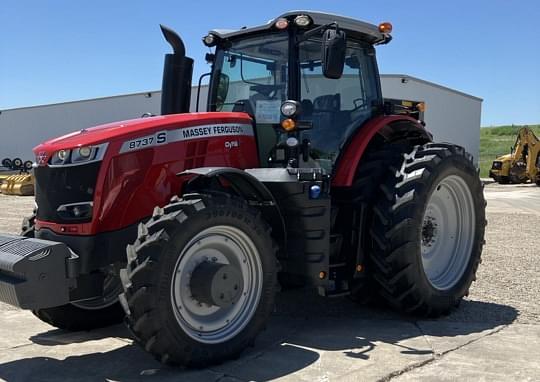 Image of Massey Ferguson 8737S equipment image 1