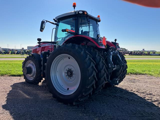 Image of Massey Ferguson 8740S equipment image 3