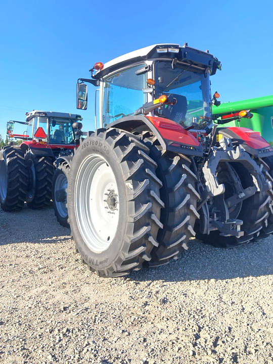 Image of Massey Ferguson 8S.305 equipment image 1