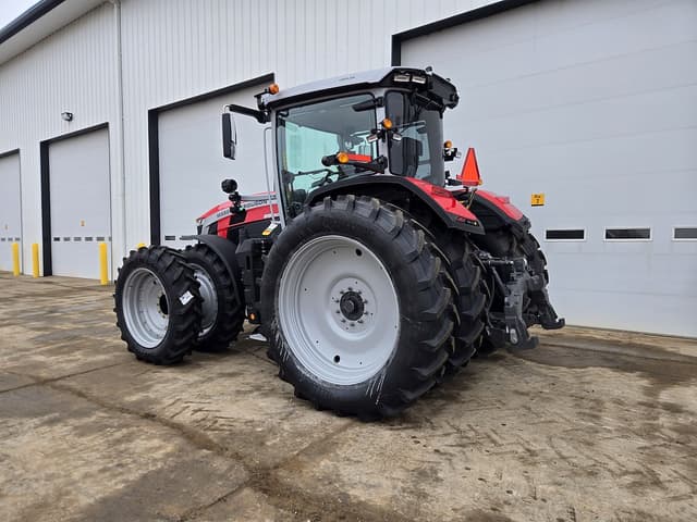 Image of Massey Ferguson 8S.305 equipment image 2