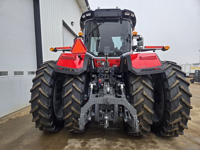 Image of Massey Ferguson 8S.305 equipment image 3
