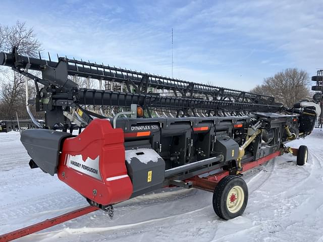 Image of Massey Ferguson 9255 equipment image 3