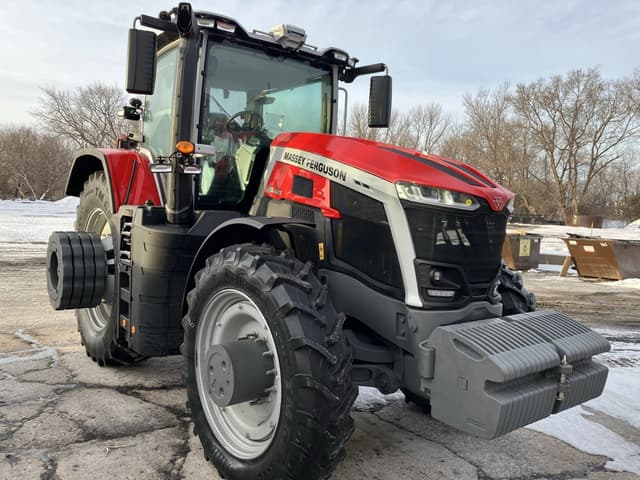 Image of Massey Ferguson 9S.425 equipment image 1