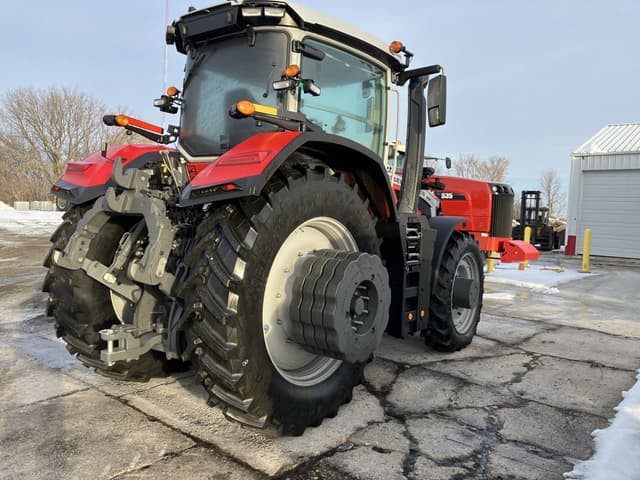 Image of Massey Ferguson 9S.425 equipment image 2