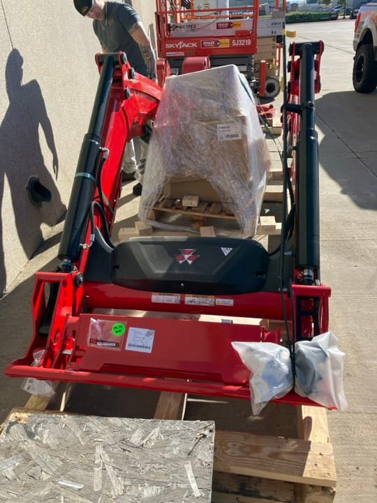 Image of Massey Ferguson FL4124 equipment image 1