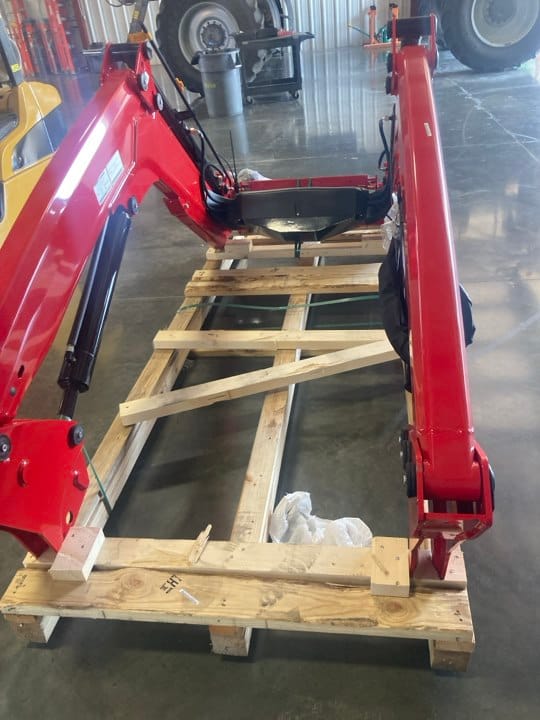 2024 Massey Ferguson FL4124 Equipment Image0