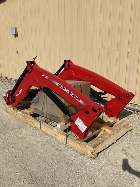 2024 Massey Ferguson FL4124 Equipment Image0