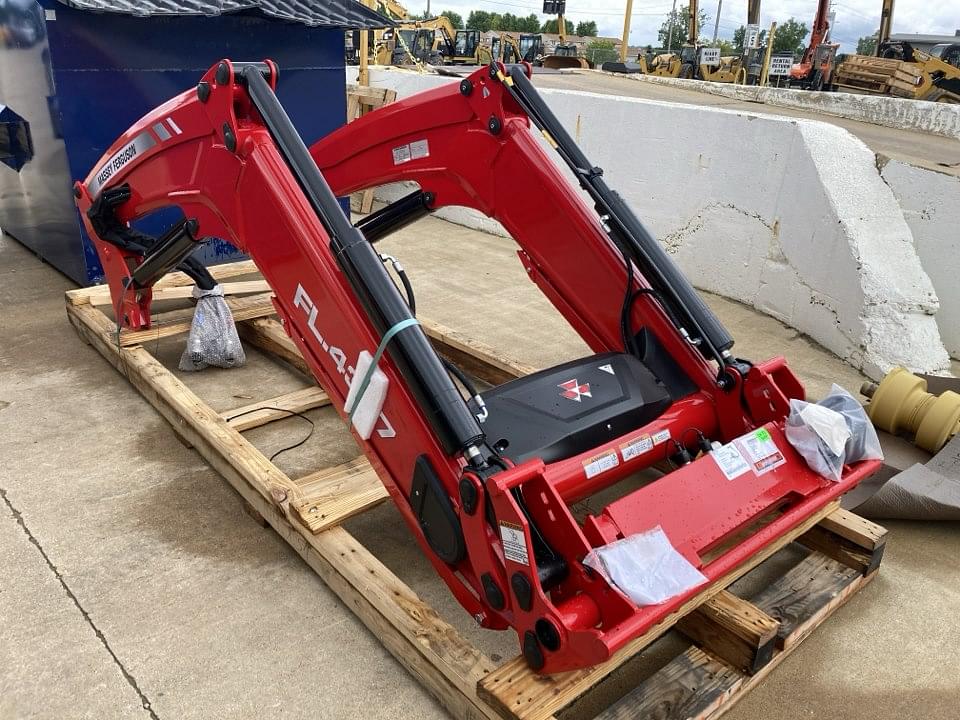 Image of Massey Ferguson FL4327 Primary image