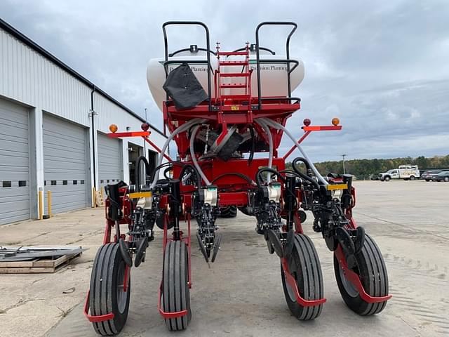 Image of Massey Ferguson MFVF equipment image 3