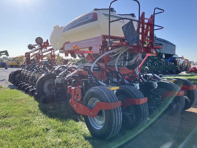 Image of Massey Ferguson MFVF equipment image 2