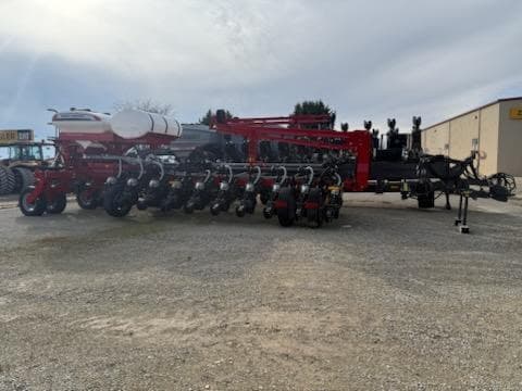 Image of Massey Ferguson MFVF equipment image 4