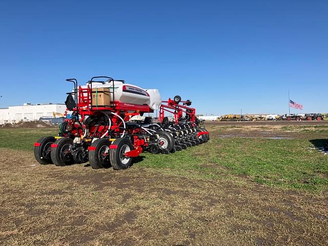 Image of Massey Ferguson MFVF equipment image 1