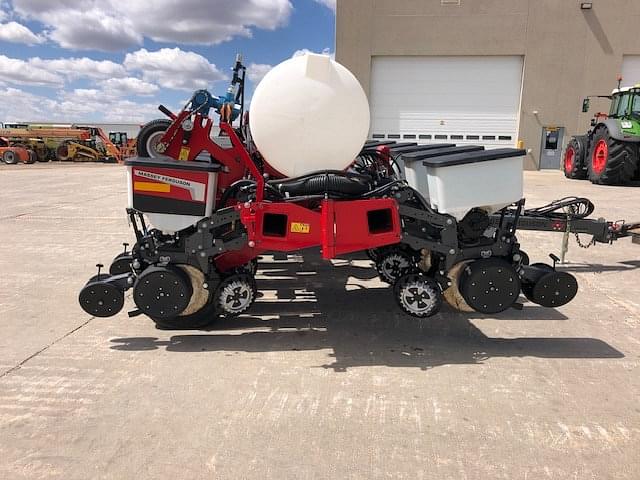 Image of Massey Ferguson MFVW equipment image 2