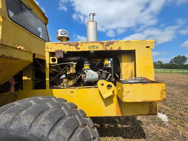 Image of Michigan 55 equipment image 3