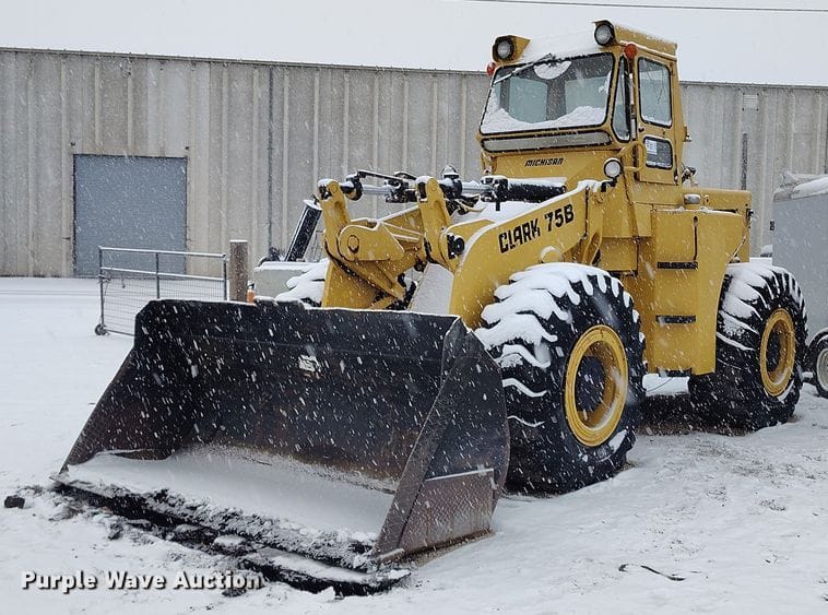 Michigan 75B Equipment Image0