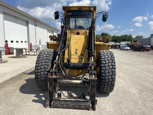 Image of Michigan L70 equipment image 2