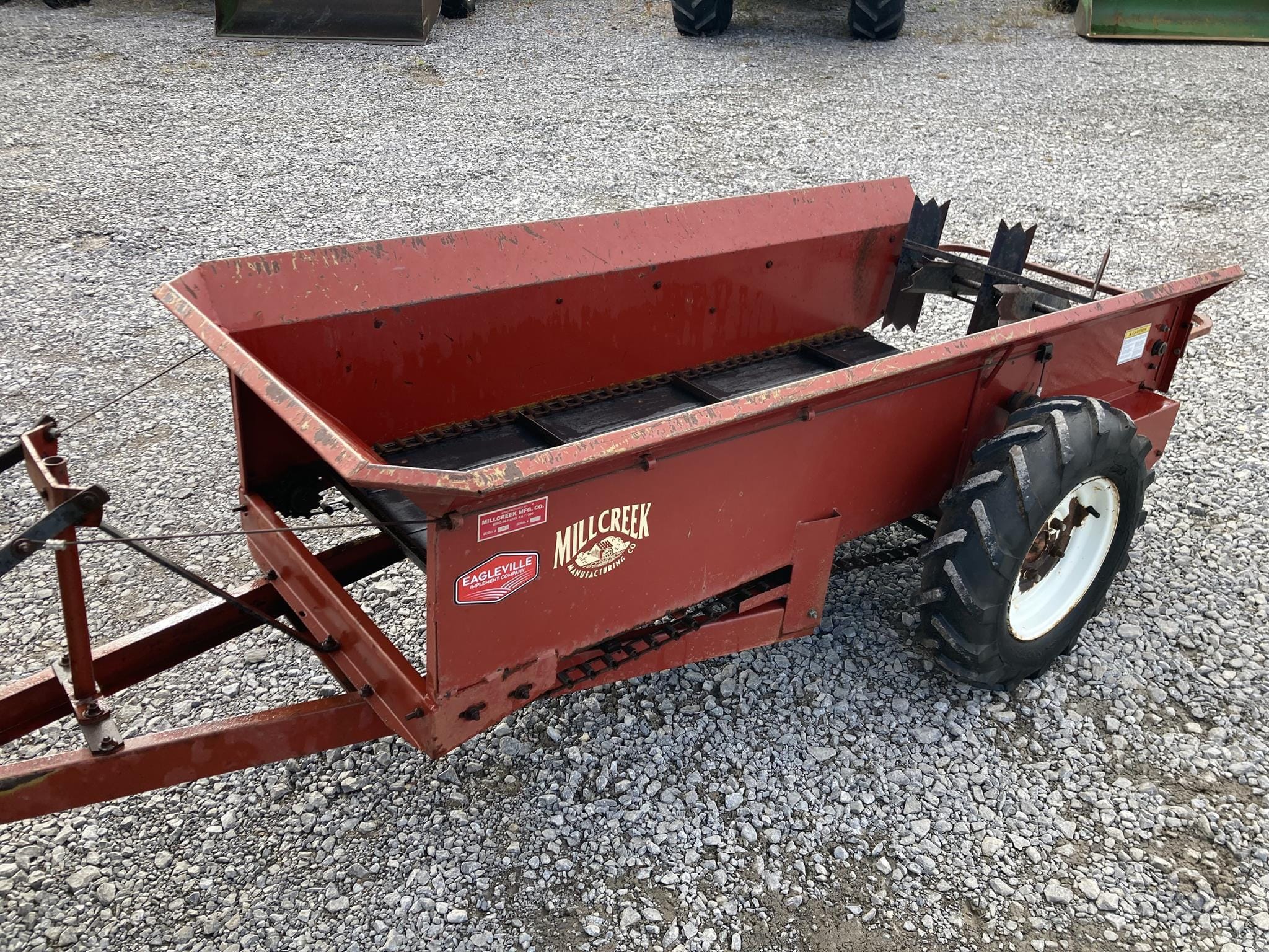 Main image Millcreek Mfg 25