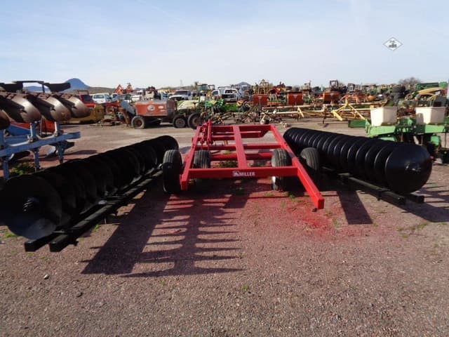 Image of Miller 1033 equipment image 3