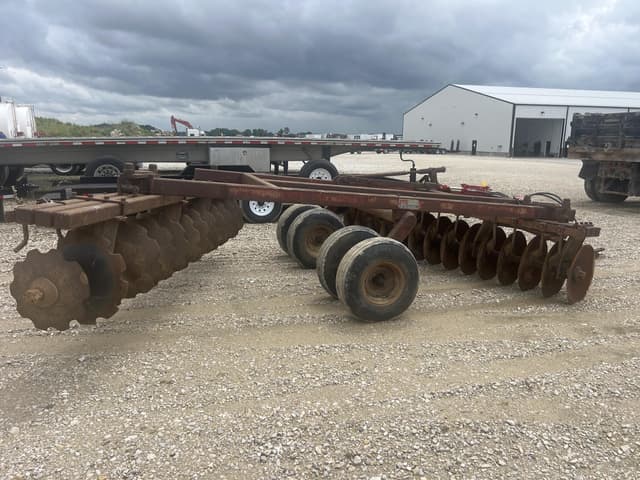 Image of Miller 12 equipment image 1