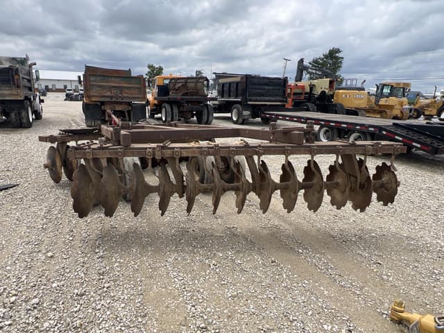 Image of Miller 12 equipment image 2