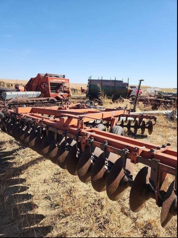 Main image Miller 1422