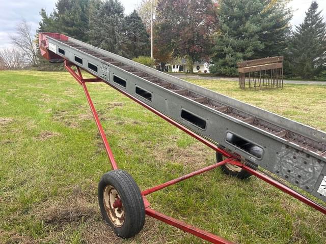 Image of Miller 305 equipment image 3