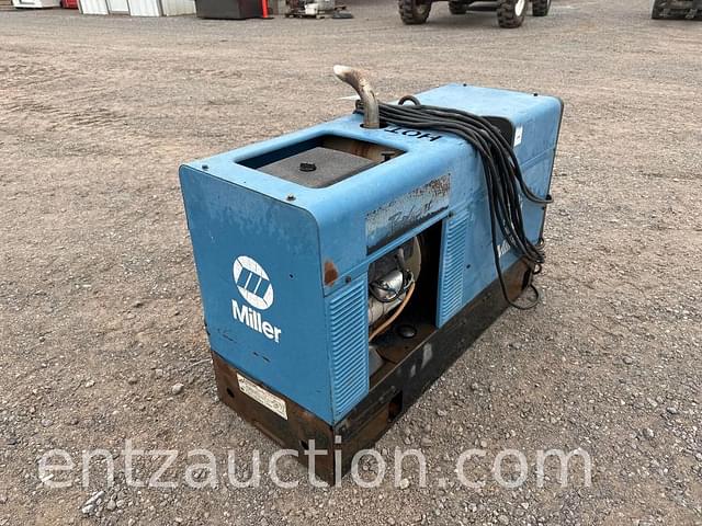 Image of Miller Bobcat 225 equipment image 3