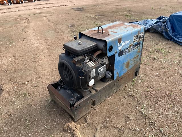 Image of Miller Bobcat 225G equipment image 1