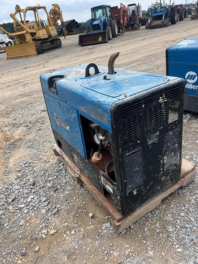 Image of Miller Bobcat 250 equipment image 1