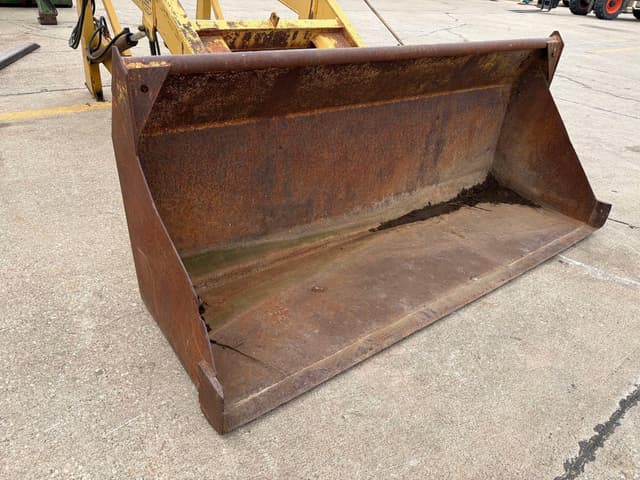 Image of Miller M12 equipment image 3