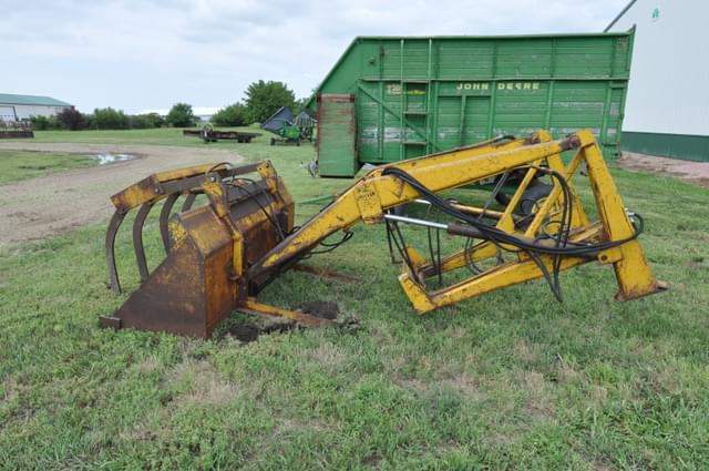 Image of Miller M12 equipment image 3
