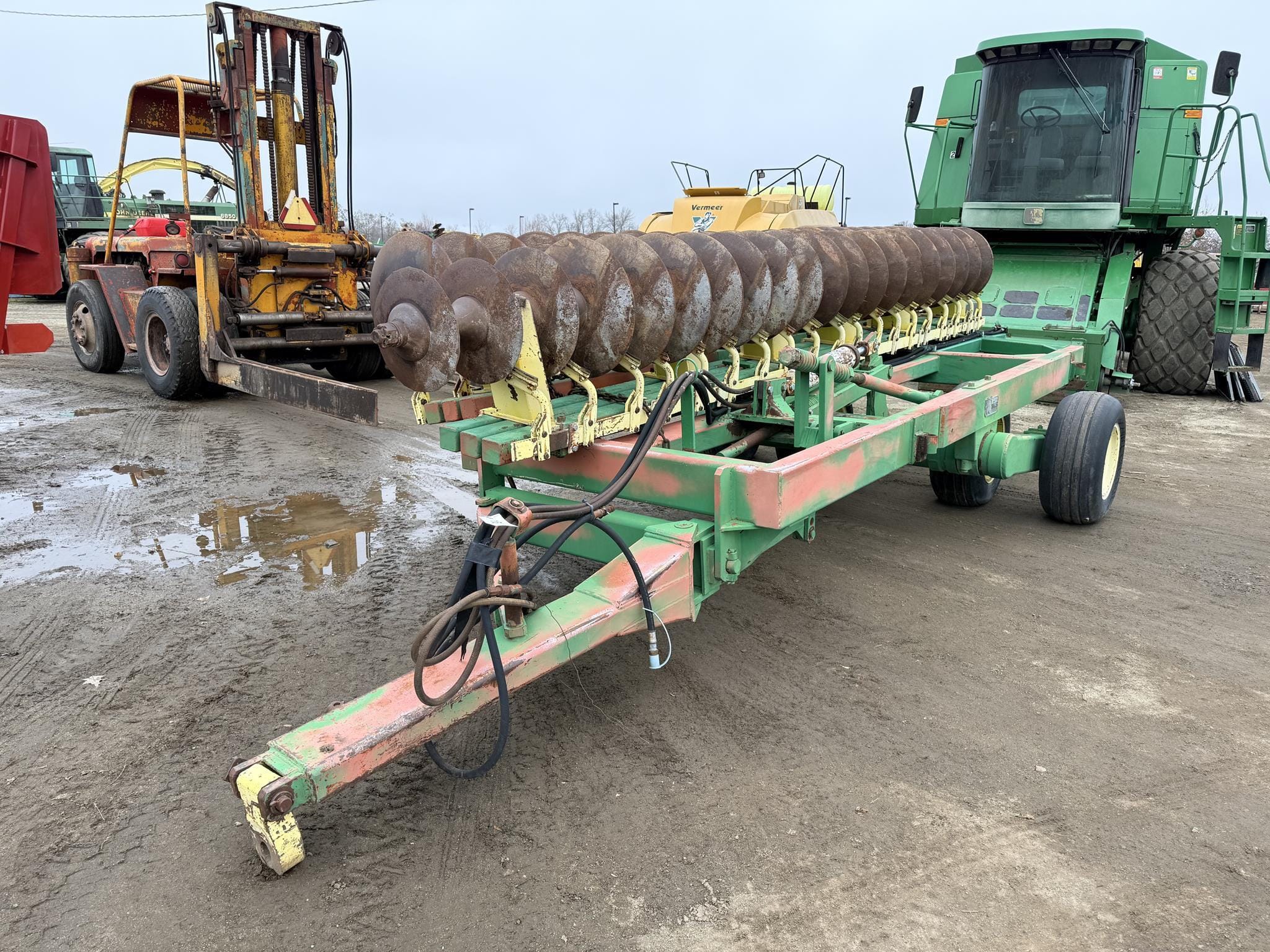 Miller MD14 Equipment Image0